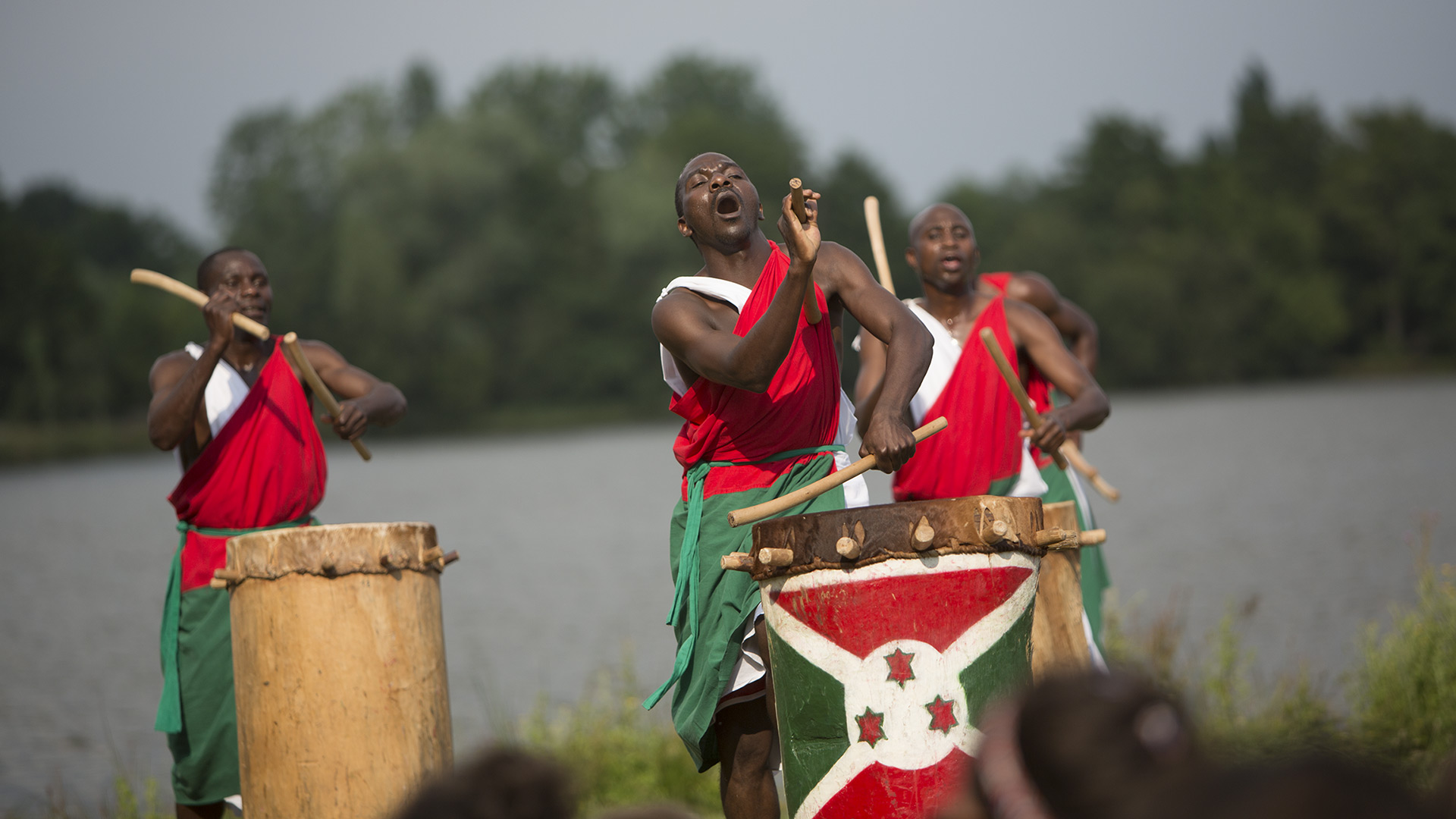 Les Maîtres Tambour du Burundi Les Tombées de la Nuit Festival